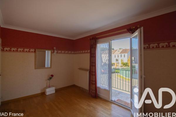 Maison à vendre 6 pièces 163 m² Élancourt