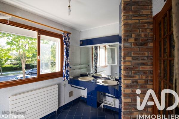 Maison à vendre 6 pièces 163 m² Élancourt