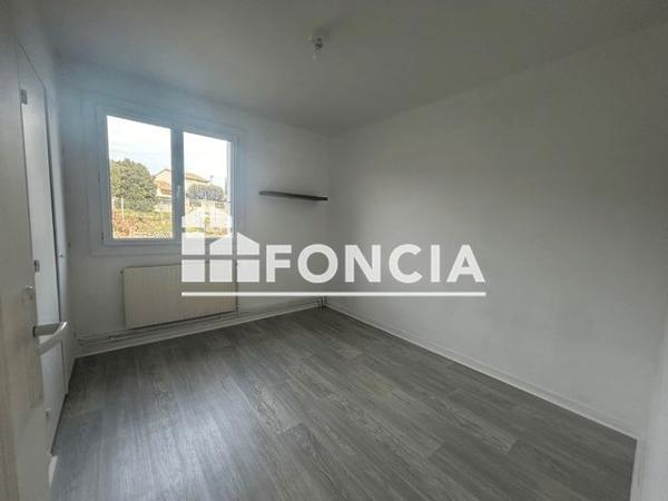 Location Maison 5 pièces 110.2 m² - 17 ALLEE DU VALLON ENSOLEILLE Pont De L'isere 26600