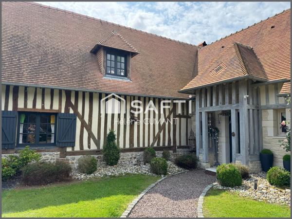 Bien EXCEPTIONNEL : longère normande de caractère, au Nord de Lisieux.