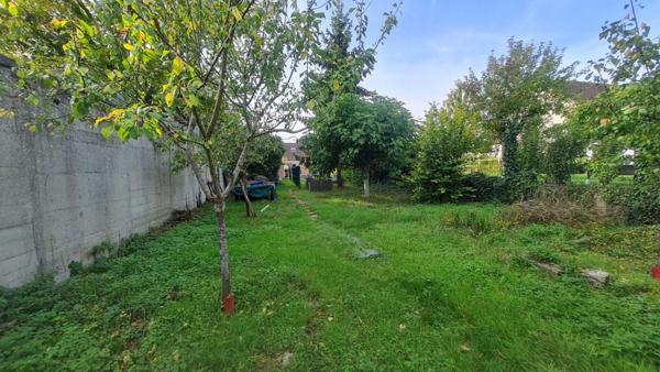 Maison Osny - 6 pièce(s) 138.44 m2 - 3 chambres - 851 m² de terrain ? secteur calme et recherché