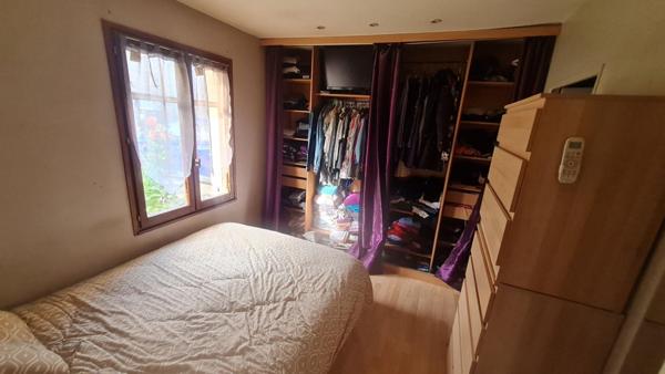 Maison Osny - 6 pièce(s) 138.44 m2 - 3 chambres - 851 m² de terrain ? secteur calme et recherché