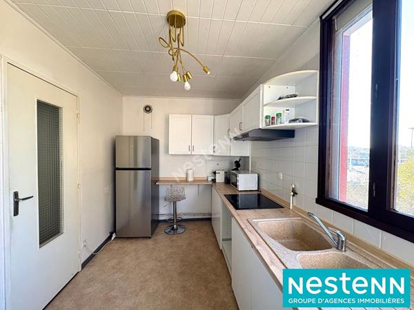 Appartement Villeurbanne 3 pièce(s) 62.44 m2 avec grand parking collectif