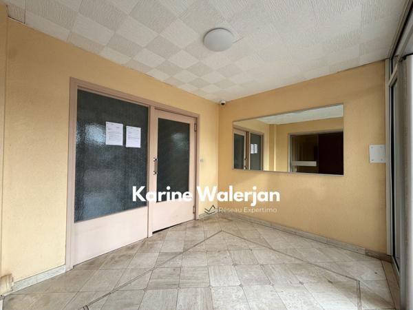 Hénin-Beaumont (62110) AGREABLE APPARTEMENT - BELLE PIECE DE VIE - 2 CHAMBRES - 98M2