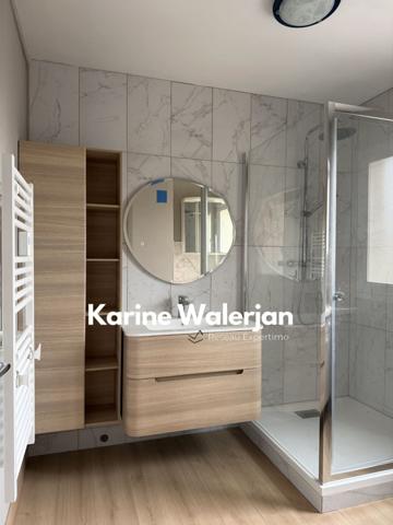 Hénin-Beaumont (62110) AGREABLE APPARTEMENT - BELLE PIECE DE VIE - 2 CHAMBRES - 98M2