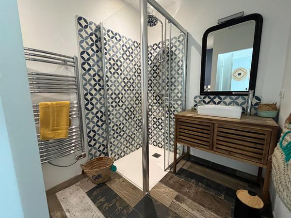 A 10 minutes de la plage et du marché maison récente de plain pied 97m²