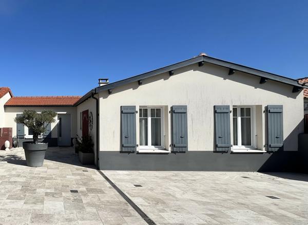A 10 minutes de la plage et du marché maison récente de plain pied 97m²