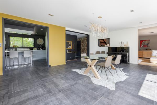 Pacé (35740) Magnifique Maison contemporaine à PACE, située dans le secteur résidentiel très prisé de Beausoleil