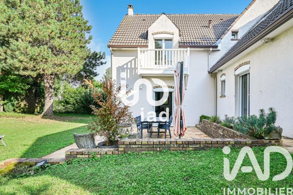 Maison à vendre 8 pièces 230 m² Villennes-sur-Seine