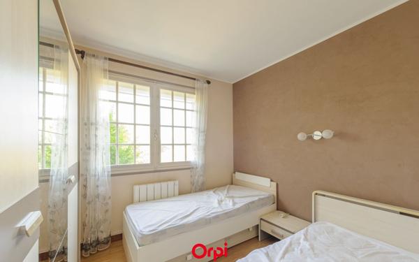 Maison à vendre    5 pièces • 83,30 m2 Saint-Vivien