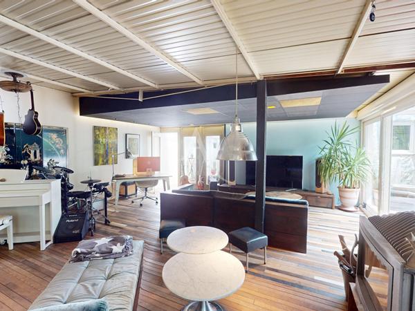 UN LOFT CACHÉ AU COEUR DE NEUILLY-SUR-MARNE, UNE PROPRIÉTÉ HORS NORMES AUX VOLUMES EXCEPTIONNELS
