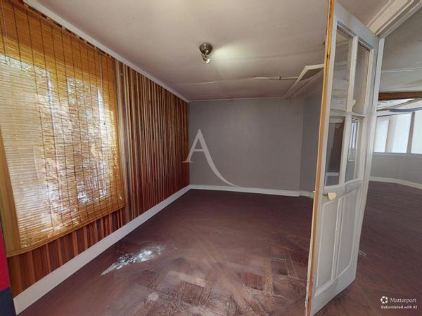 UN LOFT CACHÉ AU COEUR DE NEUILLY-SUR-MARNE, UNE PROPRIÉTÉ HORS NORMES AUX VOLUMES EXCEPTIONNELS