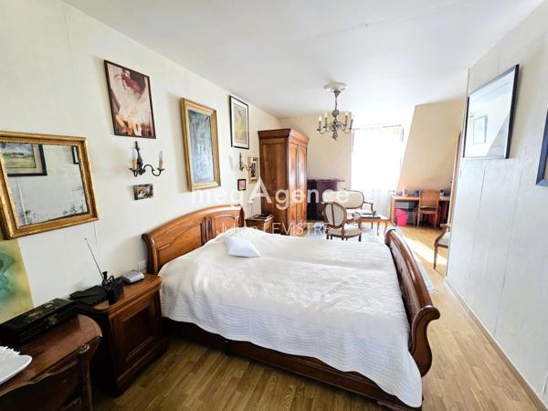 Maison à RAMBOUILLET, 78120 - 6 pièces 148m²