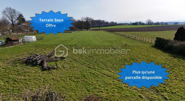 Trop ce Terrain est SOUS OFFRE. Encore UNE Parcelle DISPONIBLE

A proximité du centre de La Tour-du-Pin et de la Gare TER, dans un quartier calme et recherché, terrain à bâtir d'une superficie de 740m2.

Le terrain est plat avec une vue dégagée et libre de constructeur. 

Un assainissement individuel sera à prévoir.

Etude de sol G1 réalisée.