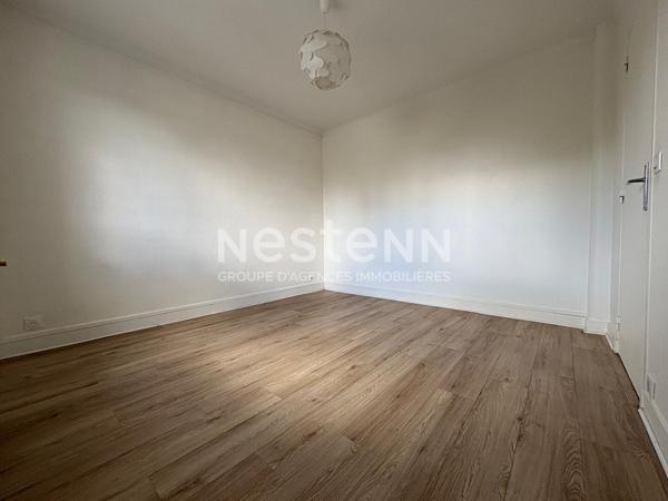 Nestenn Igny - Appartement  avec balcon , 2 chambres, box et parking, proche Plateau de Saclay et Vélizy