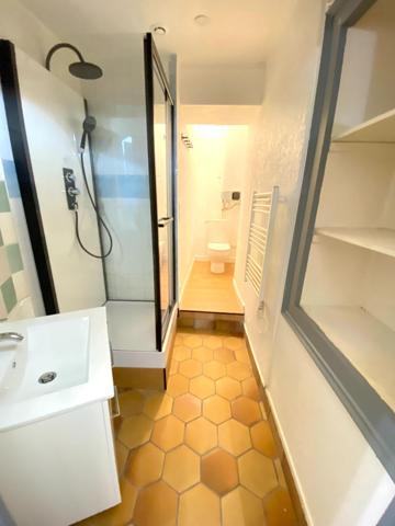 IMMEUBLE DE RAPPORT CENTRE NIORT 2STUDIOS, 1 T2