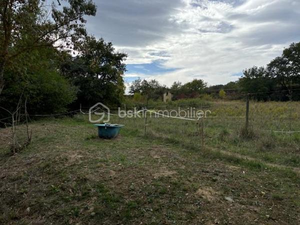 Terrain de loisirs de 1 853 m²