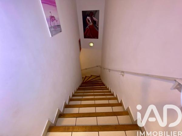 Immeuble à vendre 197,55 m² Coursan