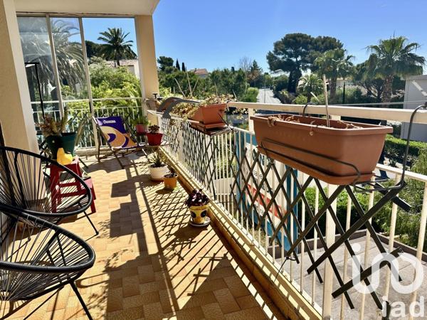 Appartement 3 pièces de 62 m² à Sanary-sur-Mer (83110)