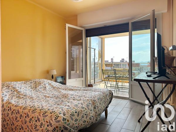 Appartement 3 pièces de 62 m² à Sanary-sur-Mer (83110)