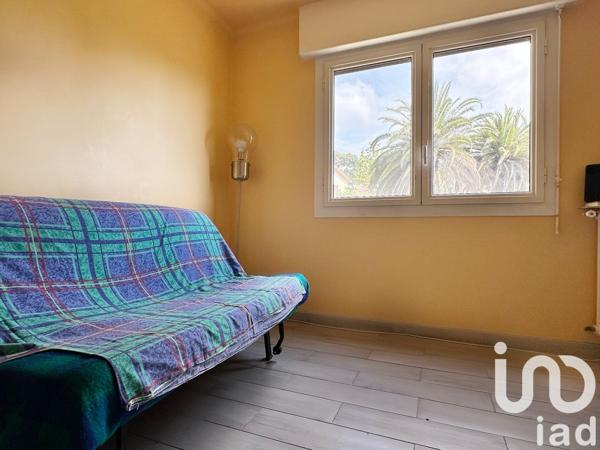 Appartement 3 pièces de 62 m² à Sanary-sur-Mer (83110)