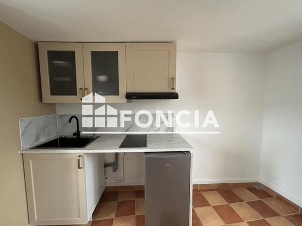 Location Appartement meublé 2 pièces 15.86 m² - Lisieux 14100