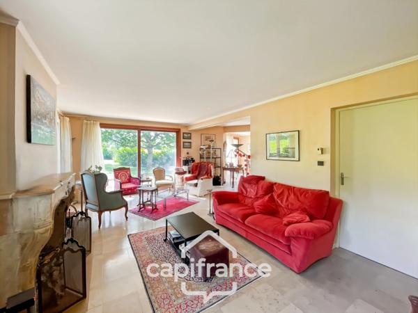 Maison de Prestige – Montagne-Sainte-Anne, Dijon