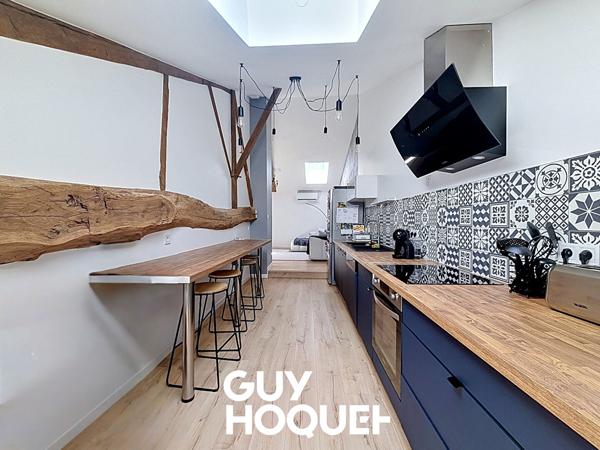 Magnifique T3 Rénové et Meublé entièrement + Stationnement et Cave - 71680 CRECHES-SUR-SAONE