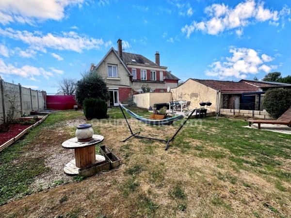 GAUCHY – MAISON FAMILIALE D’ENVIRON 134 M² – 3 CHAMBRES + BUREAU – JARDIN ET TERRASSE