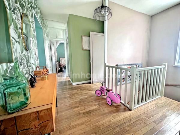 GAUCHY – MAISON FAMILIALE D’ENVIRON 134 M² – 3 CHAMBRES + BUREAU – JARDIN ET TERRASSE