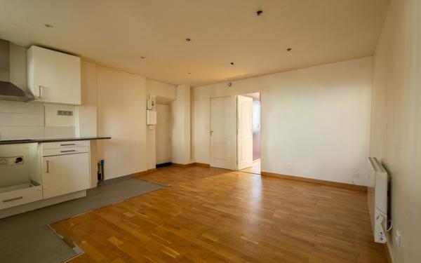 Appartement à vendre    2 pièces • 37 m2 Le Raincy