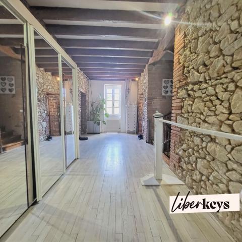 Demeure d’exception au cœur du Tarn – Maison de Maître de 450 m² sur 3 hectares avec piscines intérieure et extérieure