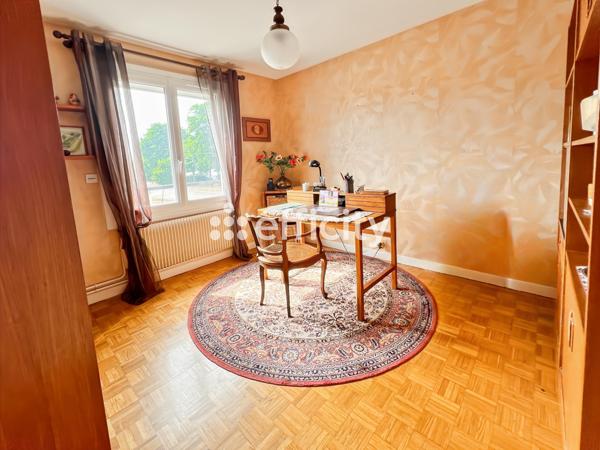 Maison 6 pièces - 138 m² Exclusivité efficity