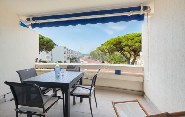 Vente Studio Cabine Vue Mer Boucanet rénové(e) Le grau-du-roi   