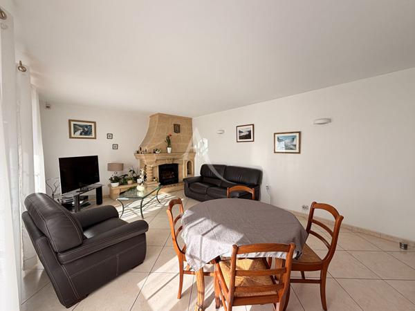 A VENDRE maison T4 de 90 m² avec jardin et vaste rdc, située au calme 13190 Allauch