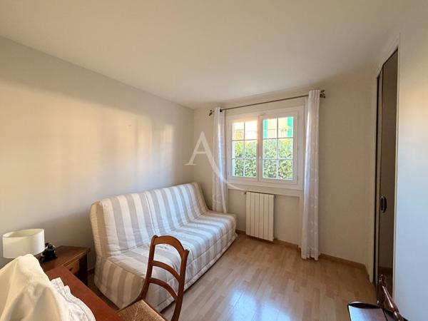 A VENDRE maison T4 de 90 m² avec jardin et vaste rdc, située au calme 13190 Allauch