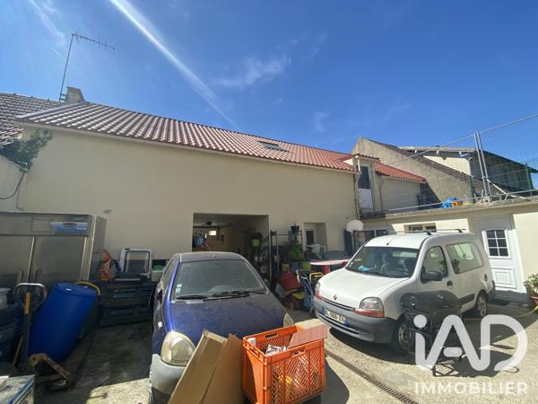 Immeuble à vendre 400 m² Boissy-sous-Saint-Yon