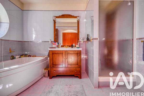 Maison à vendre 11 pièces 315 m² Beautheil-Saints