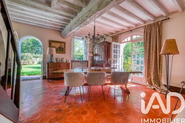 Maison à vendre 11 pièces 315 m² Beautheil-Saints