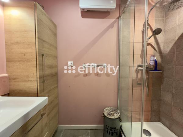 Maison 11 pièces - 267 m²