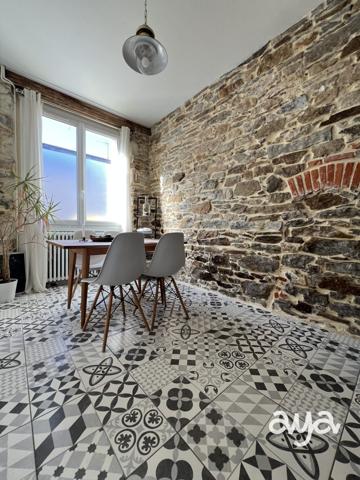 TRIPLEX DE CHARME AVEC TERRASSE