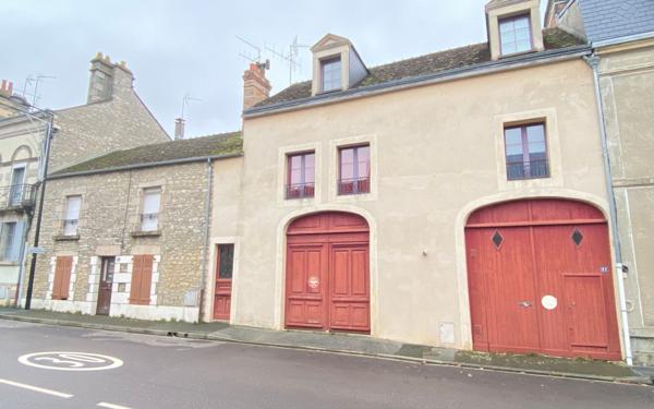 Maison à vendre    2 pièces • 82,63 m2 Alençon