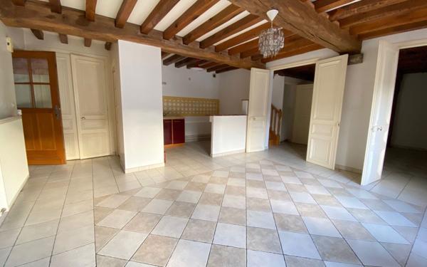 Maison à vendre    2 pièces • 82,63 m2 Alençon