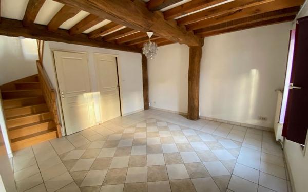 Maison à vendre    2 pièces • 82,63 m2 Alençon