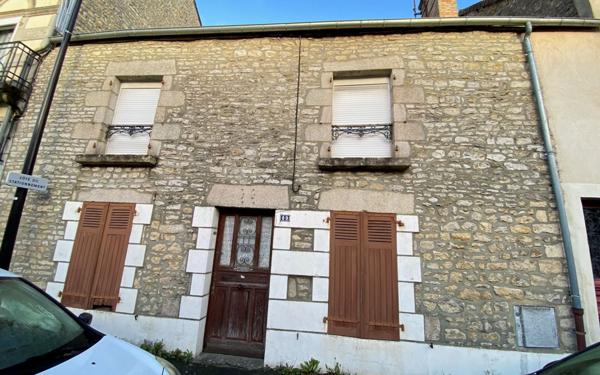 Maison à vendre    2 pièces • 82,63 m2 Alençon