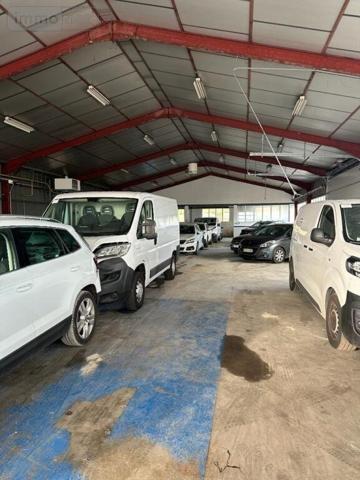 Entrepôt et bureaux à louer à Poulainville dans la Somme (80260), ref : 1/784