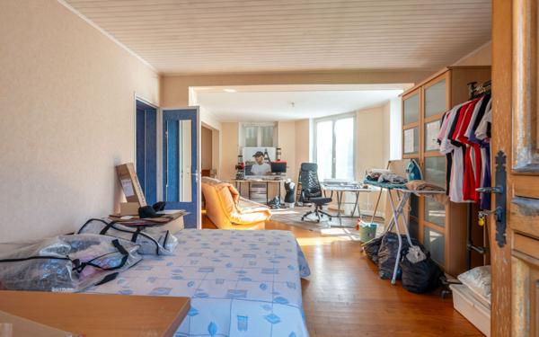 Maison à vendre    6 pièces • 130 m2 Maisons-Alfort