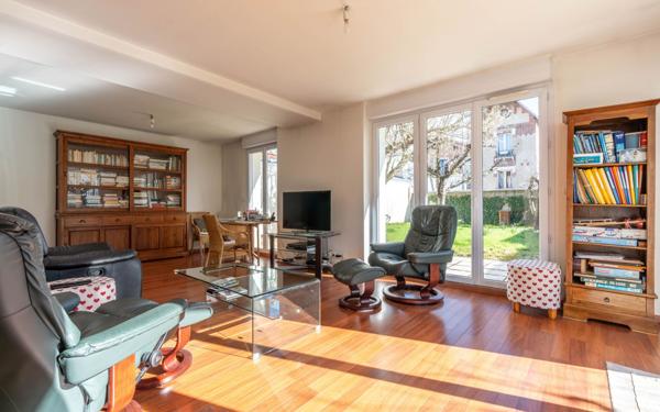 Maison à vendre    6 pièces • 130 m2 Maisons-Alfort