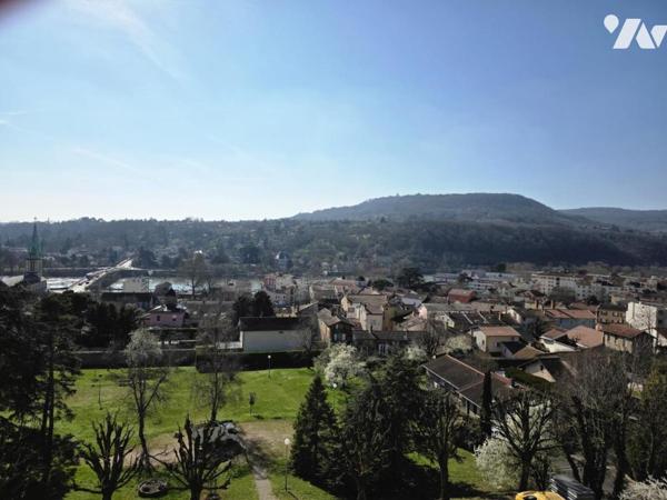 Appartement Type 3+ place de parking privatif + cave