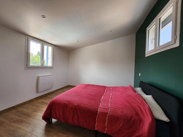 VEDENE - AVIGNON - MAISON A VENDRE DE 170 M² SURFACE HABITABLE SUR UN TERRAIN DE 1000M² AVEC GARAGE PARKING ET ANNEXES